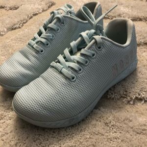 Women’s mint NoBull CrossFit shoe- size 6.5